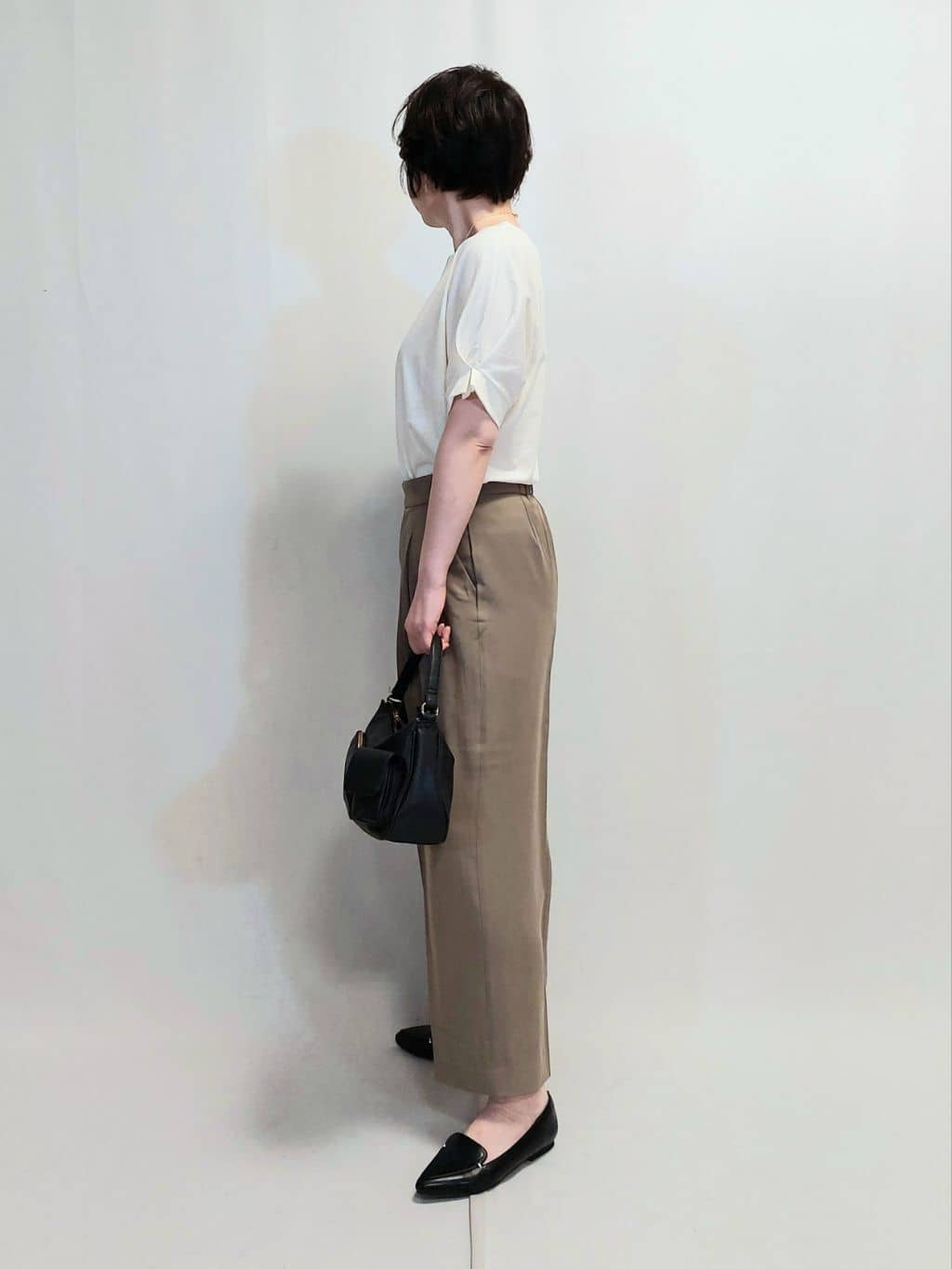 aidaさんの「grove｜メタルパーツローファーパンプス【晴雨兼用】」を使ったコーディネート