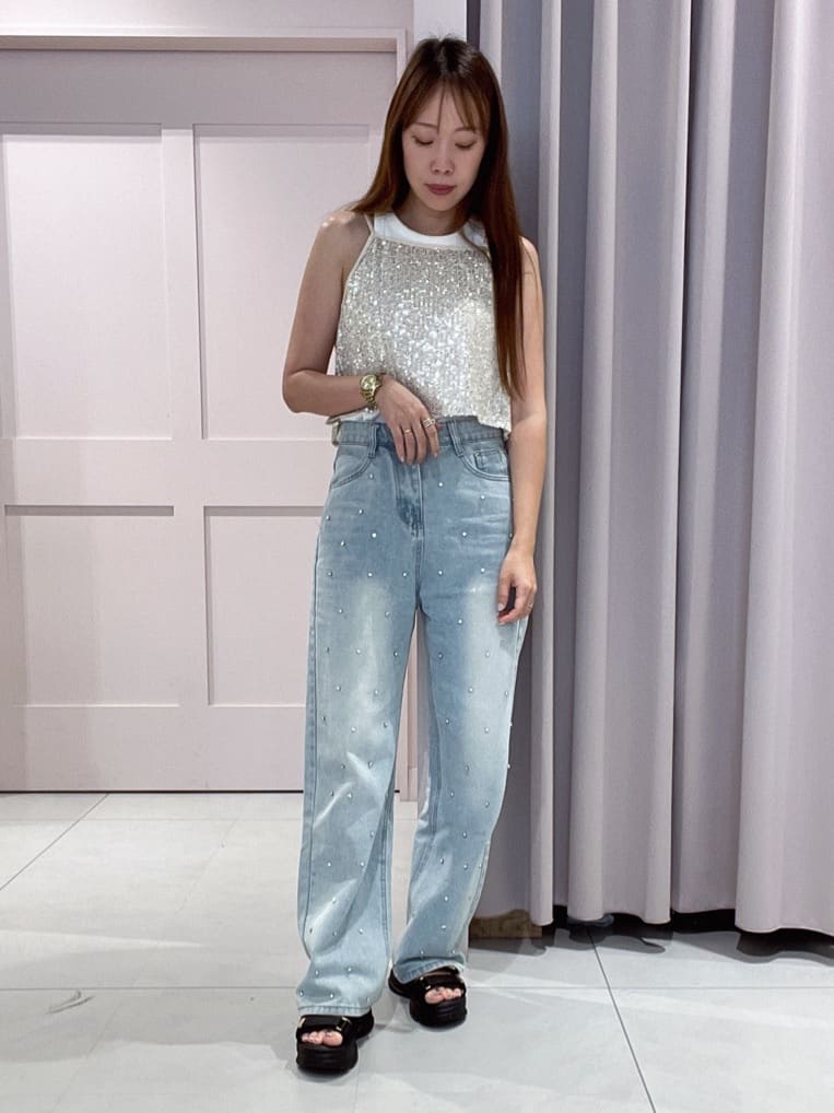 maiさんの「ESPERANZA｜軽量厚底ソール ゴールドベルトスポーツサンダル」を使ったコーディネート