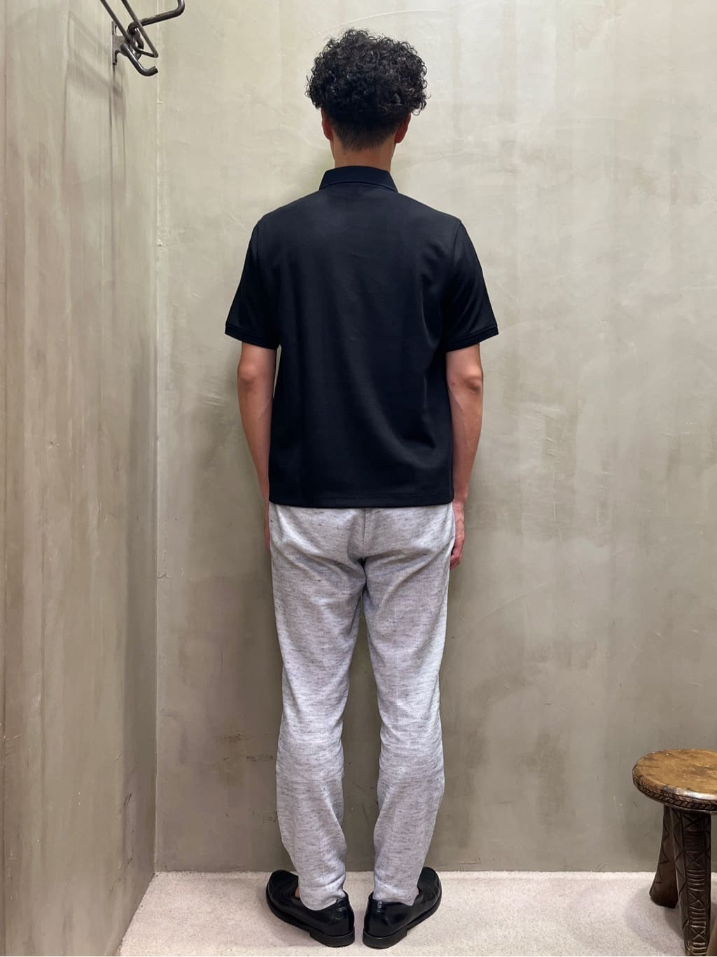 mutoさんの「TAKEO KIKUCHI｜【尾州織】リネンブレンド メッシュパンツ」を使ったコーディネート