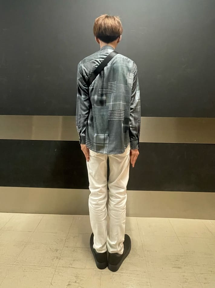 ゆうさんの「TAKEO KIKUCHI｜【Sサイズ～】ストレッチ デニム パンツ」を使ったコーディネート
