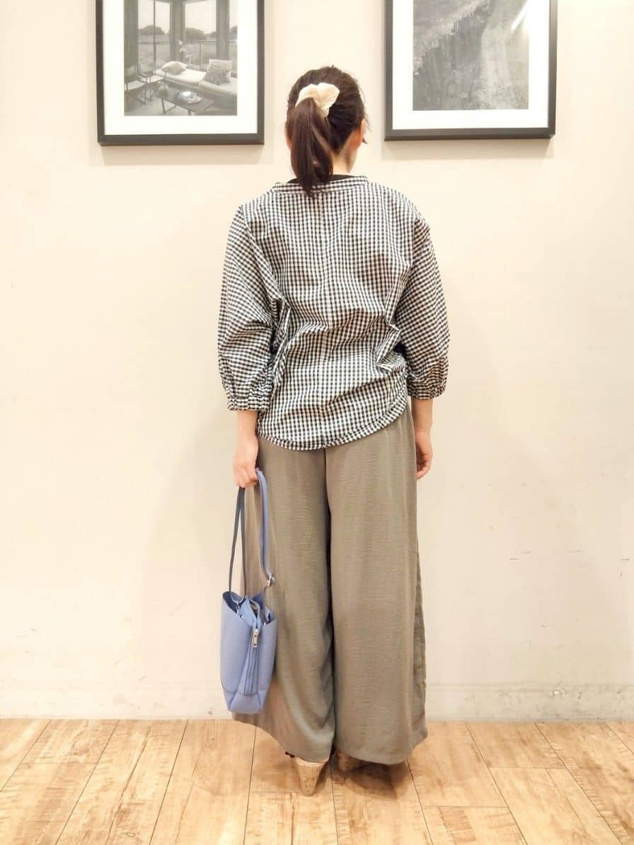 SHOOLARUEさんの「SHOO･LA･RUE｜」を使ったコーディネート