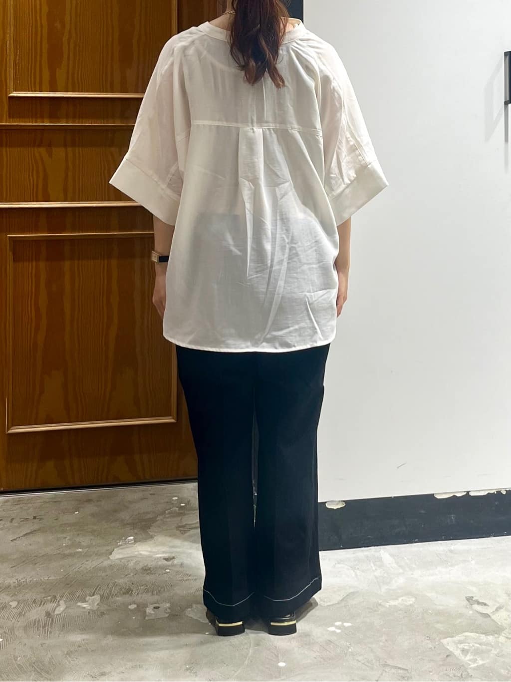 sakiiさんの「THE SHOP TK｜【美脚/オ―ルシーズン】デニムマリンパンツ/洗濯機OK」を使ったコーディネート