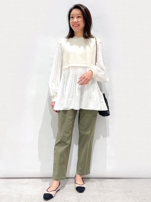 yuka.aさんの「OPAQUE.CLIP｜ストレッチベイカーパンツ／オーガニックコットン混【洗濯機洗い可／ストレッチ】」を使ったコーディネート