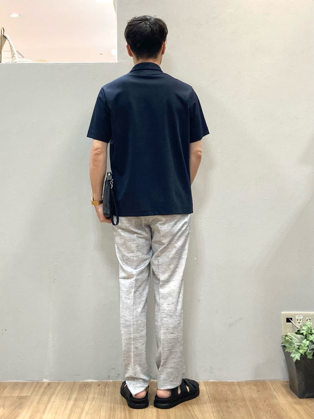 シュンさんの「TAKEO KIKUCHI｜【尾州織】リネンブレンド メッシュパンツ」を使ったコーディネート