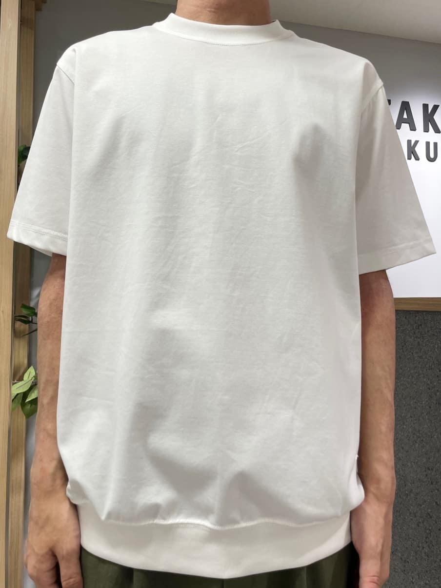 TAKE✳︎さんの「TAKEO KIKUCHI｜【抗菌防臭／5サイズ展開】ハイゲージポンチ Tシャツ」を使ったコーディネート