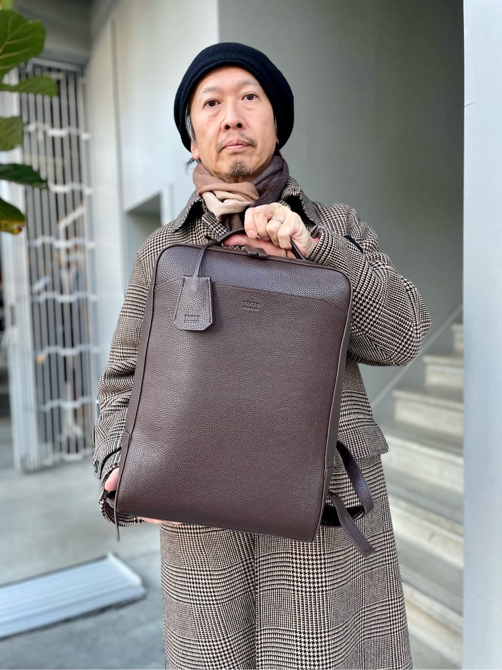 デザイナーTAKEman さんの「TAKEO KIKUCHI｜フルベジタンニンレザー バックパック」を使ったコーディネート