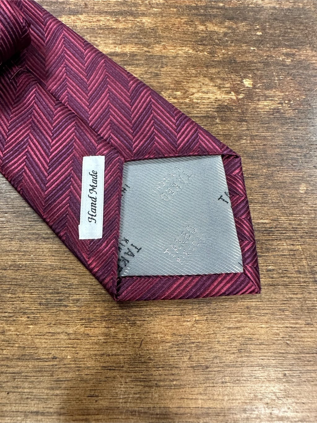 Uさんの「TAKEO KIKUCHI｜【Made in JAPAN】矢絣（やがすり）シルクネクタイ」を使ったコーディネート