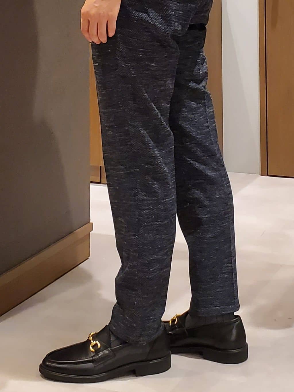 ishidaさんの「TAKEO KIKUCHI｜【尾州織】リネンブレンド メッシュパンツ」を使ったコーディネート