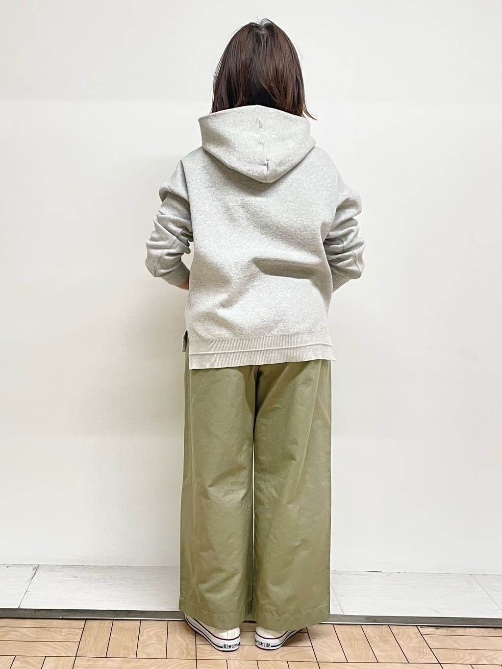 Akiさんの「Dessin｜【CONVERSE/コンバース】ハイカット」を使ったコーディネート