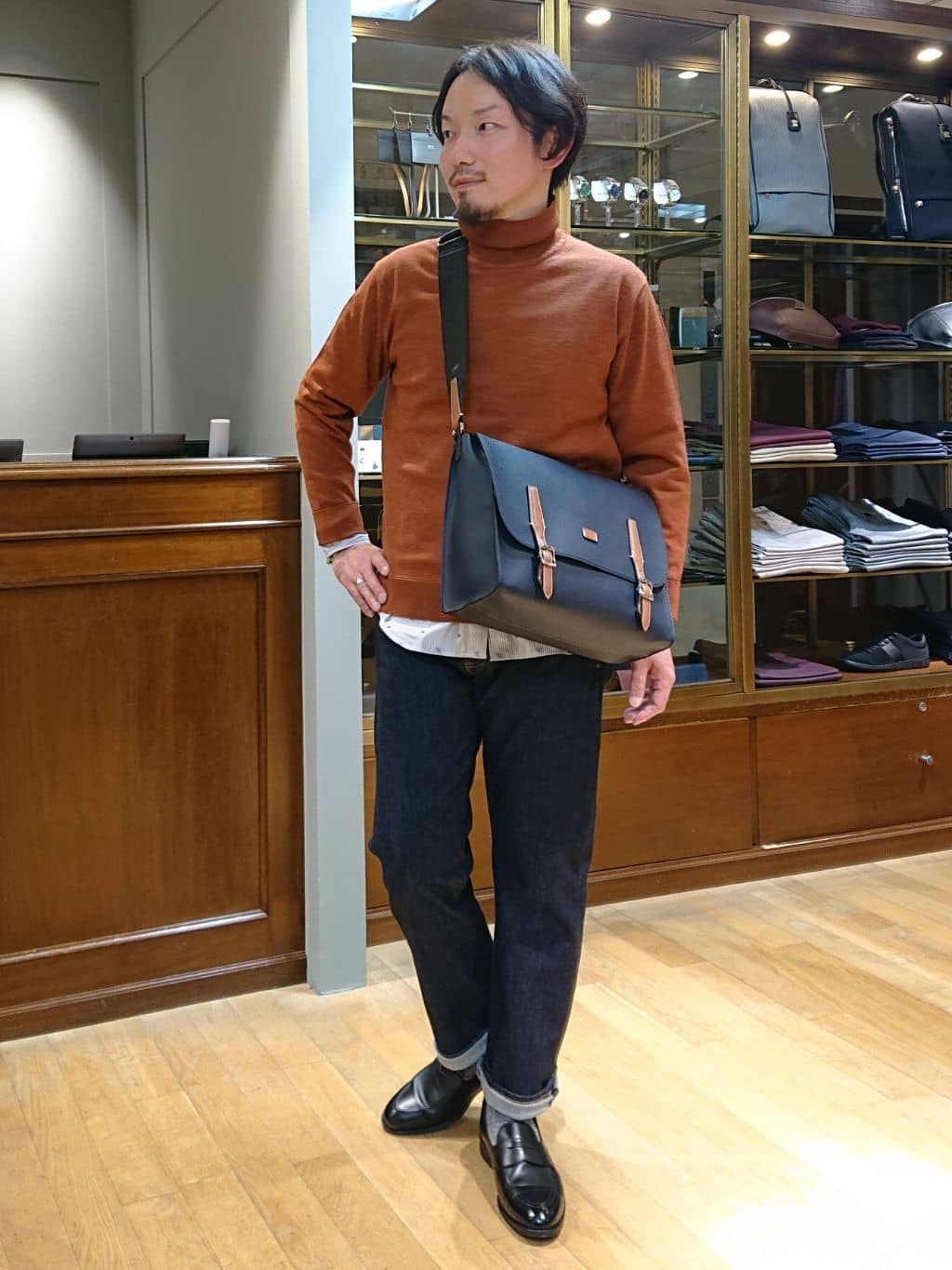 SHINTAROさんの「TAKEO KIKUCHI｜コインローファー」を使ったコーディネート