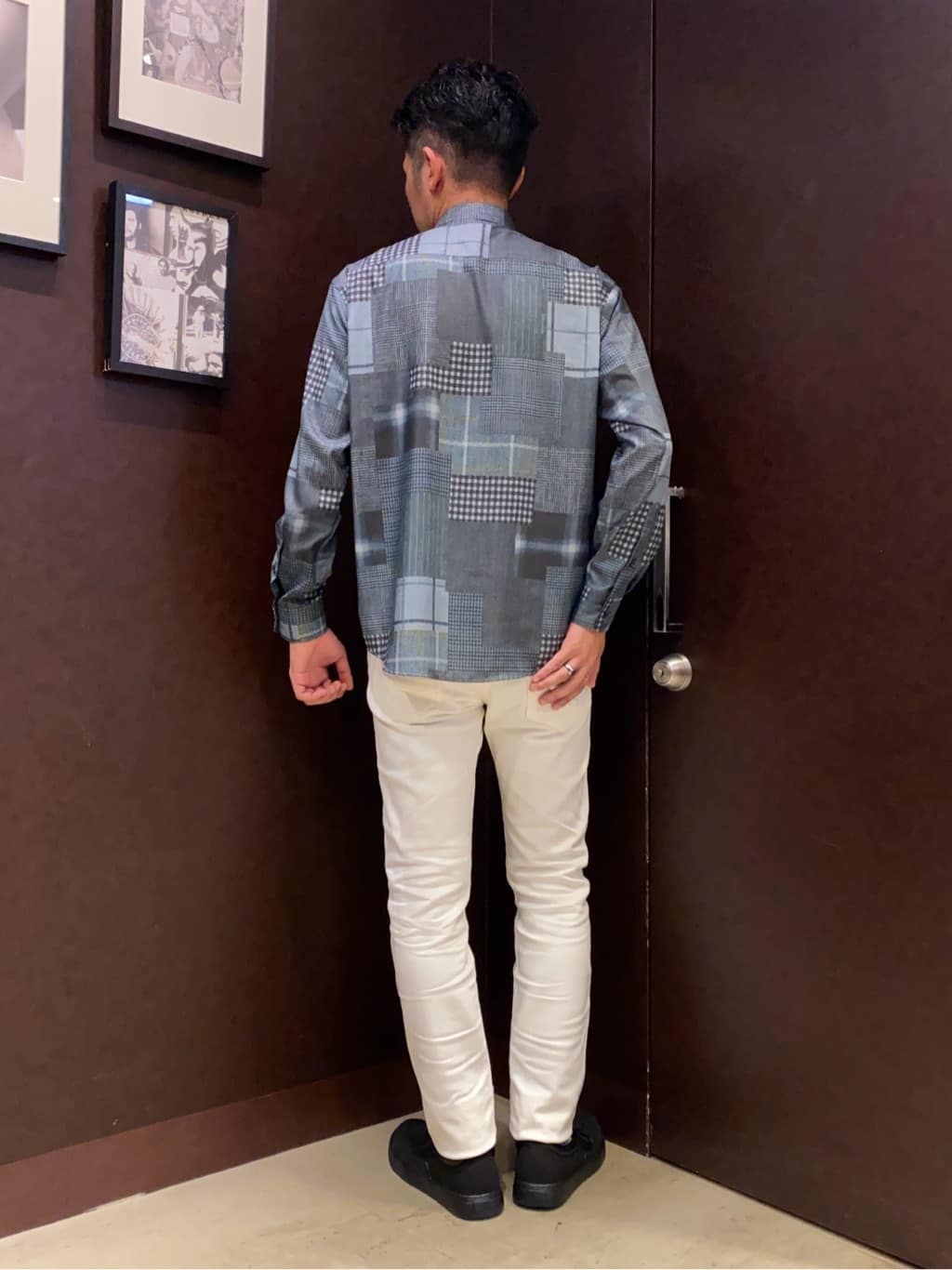shuheiさんの「TAKEO KIKUCHI｜【Sサイズ～】ストレッチ デニム パンツ」を使ったコーディネート