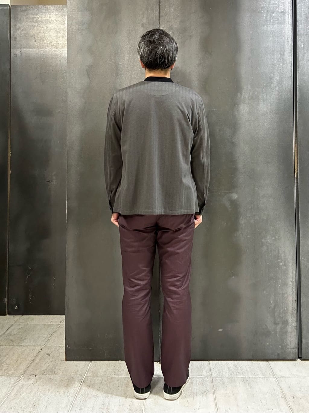 coheyさんの「TAKEO KIKUCHI｜【全7サイズ&times;8色展開！】トップマルチヘリンボン パンツ」を使ったコーディネート