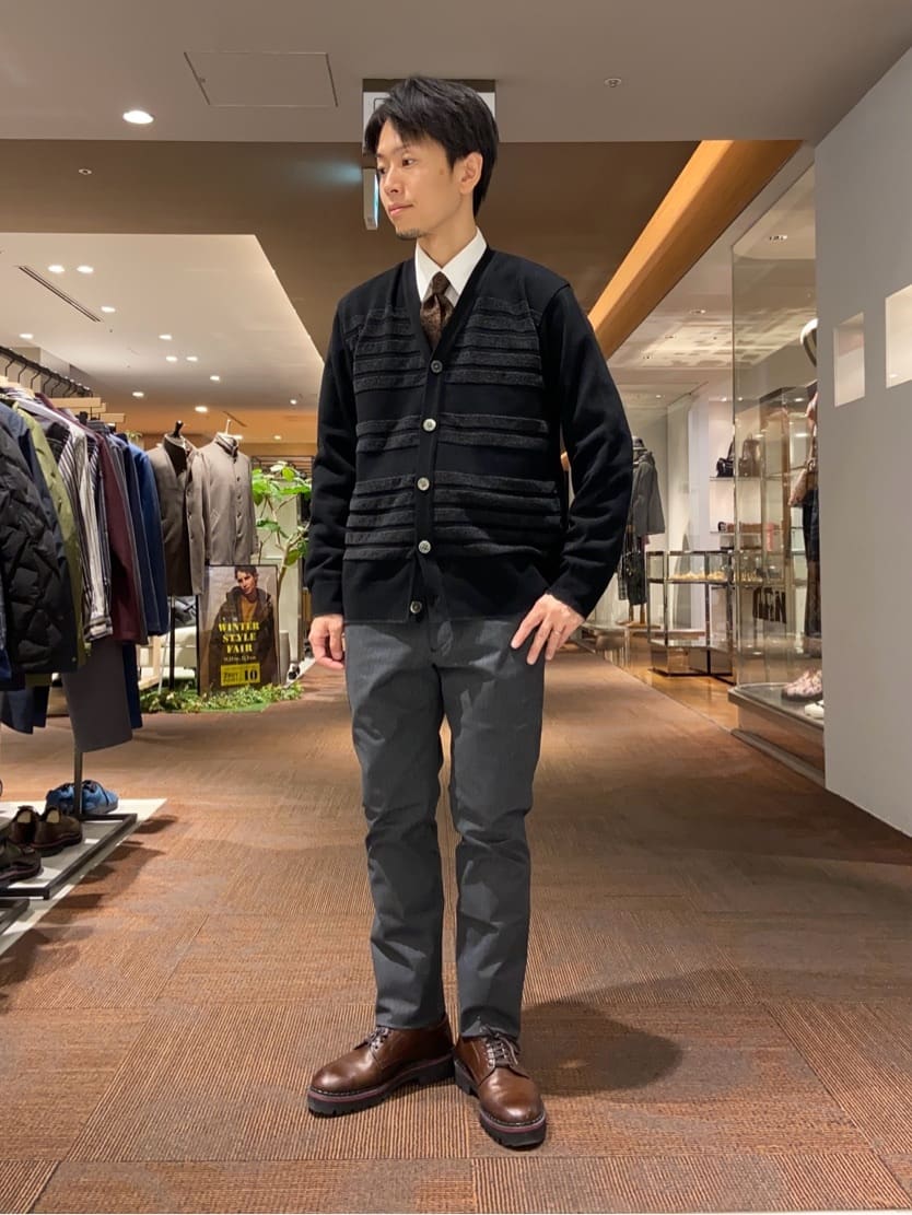 わいずみさんの「TAKEO KIKUCHI｜【Made in JAPAN】ブロード レギュラーカラー ドレスシャツ」を使ったコーディネート