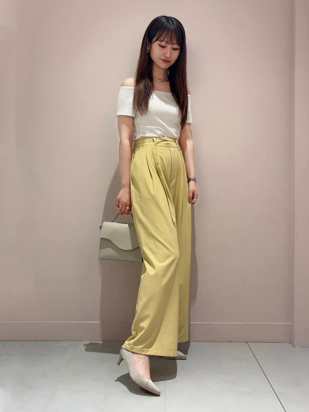 RINAさんの「ESPERANZA｜疲れにくいパンプスNeo＜約5.5cmヒール＞ 歩きやすい」を使ったコーディネート