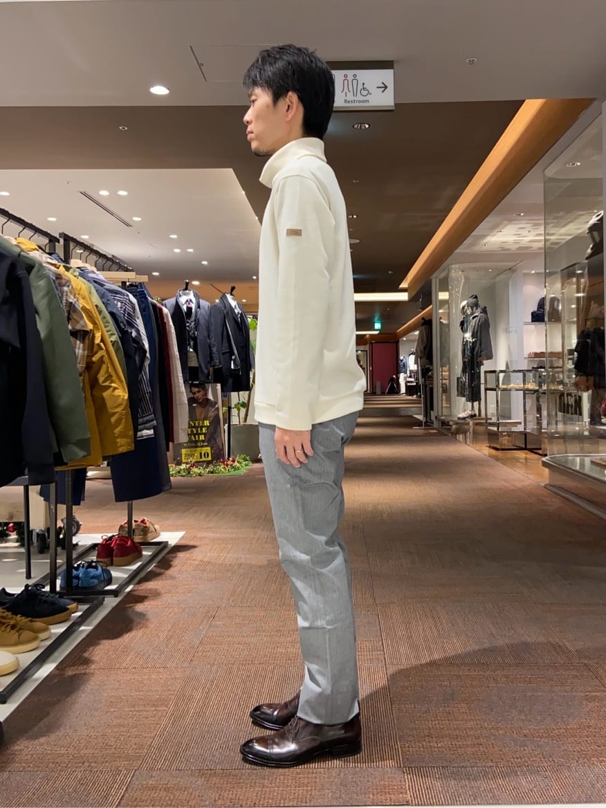 わいずみさんの「TAKEO KIKUCHI｜【全7サイズ&times;8色展開！】トップマルチヘリンボン パンツ」を使ったコーディネート