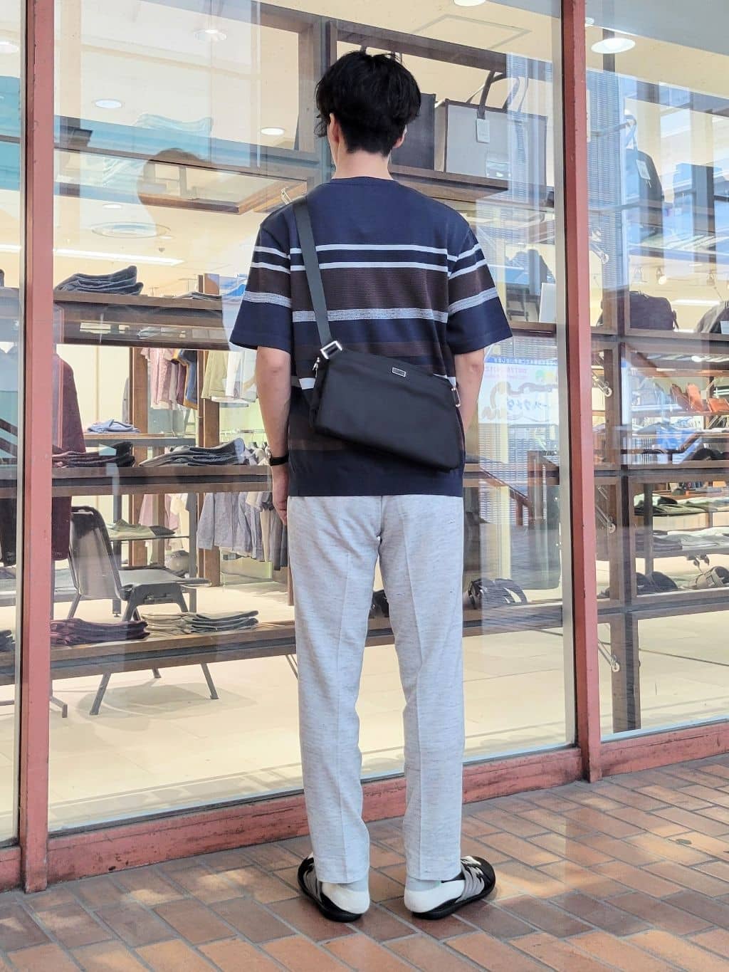 piroyaさんの「TAKEO KIKUCHI｜【尾州織】リネンブレンド メッシュパンツ」を使ったコーディネート