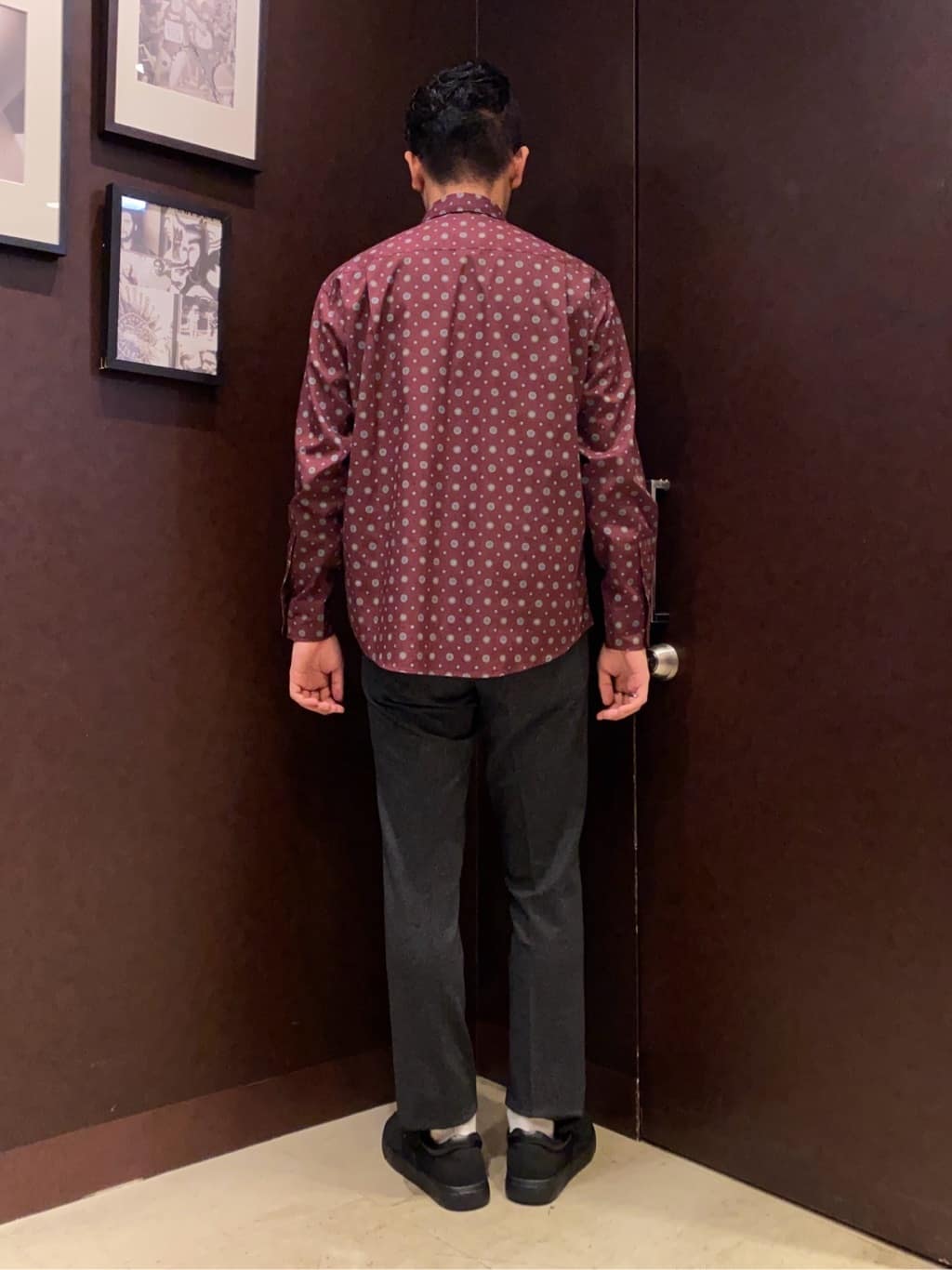 shuheiさんの「TAKEO KIKUCHI｜【Sサイズ～】メランジ ストレッチ ジャージー スラックス」を使ったコーディネート