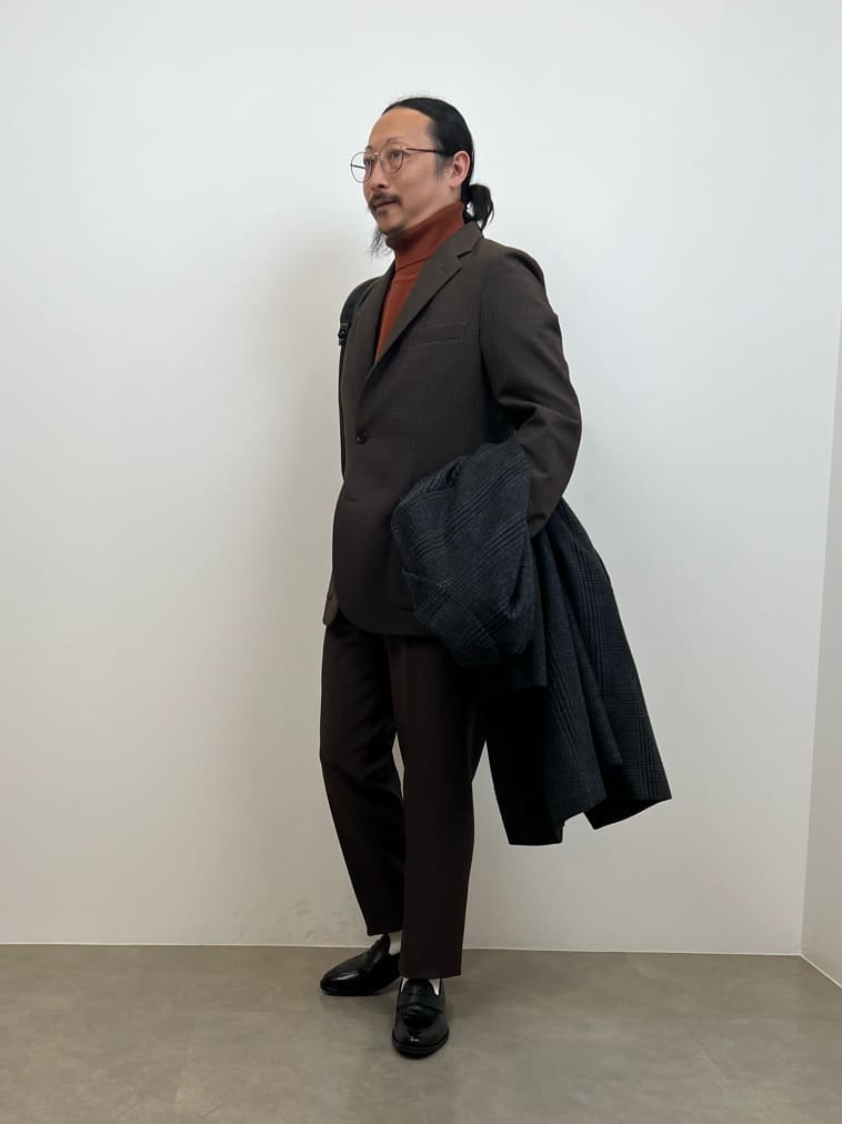 川口(髭長髪)さんの「TAKEO KIKUCHI｜【撥水】ライトウェイト バックパック」を使ったコーディネート