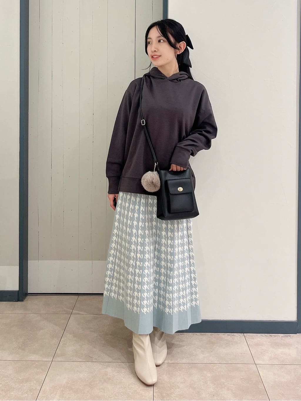 ayanoさんの「grove｜【Lee別注】スクエアショルダー」を使ったコーディネート