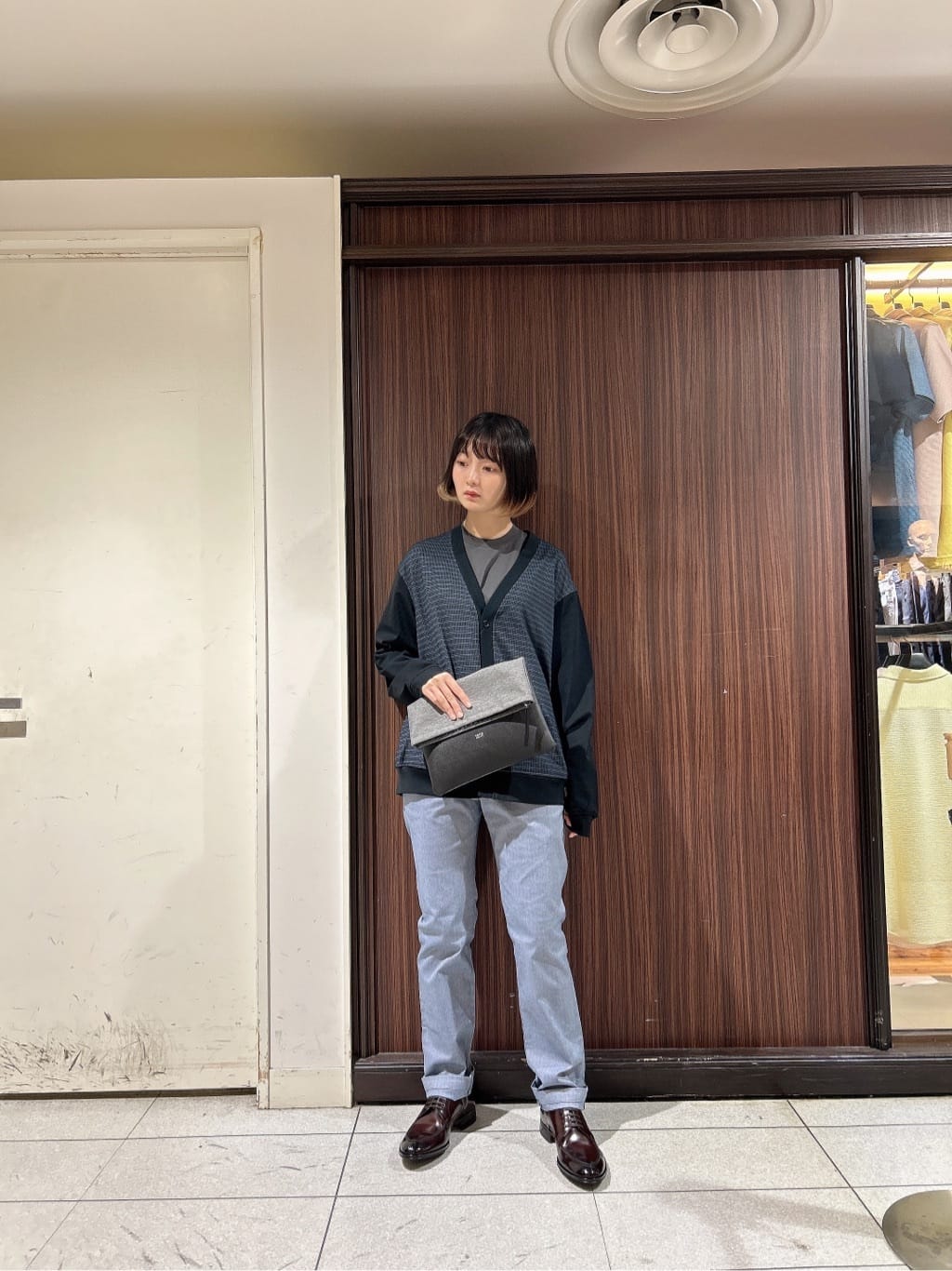 さやさんの「TAKEO KIKUCHI｜【全7サイズ&times;8色展開！】トップマルチヘリンボン パンツ」を使ったコーディネート