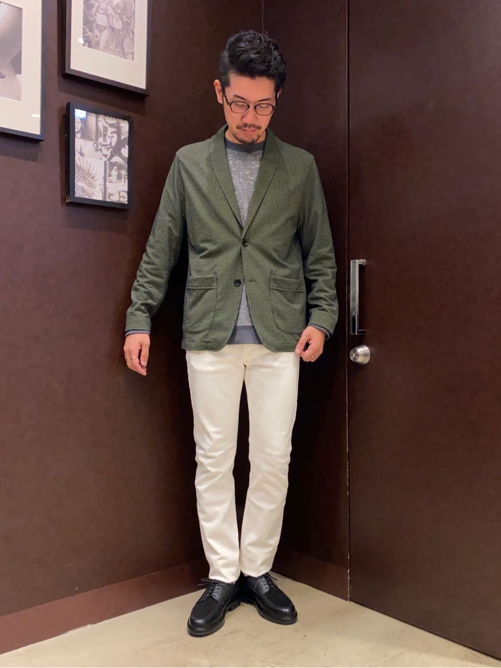 shuheiさんの「TAKEO KIKUCHI｜【Sサイズ～】ストレッチ デニム パンツ」を使ったコーディネート