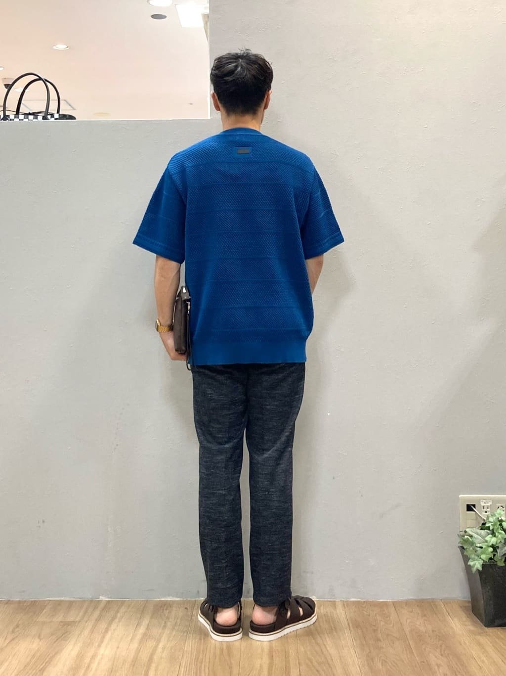 シュンさんの「TAKEO KIKUCHI｜【尾州織】リネンブレンド メッシュパンツ」を使ったコーディネート