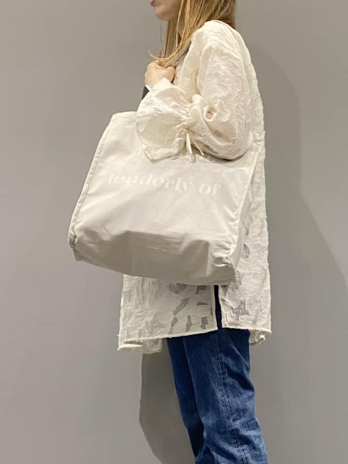 hiraさんの「ESPERANZA｜厚底クシュクシュベルトスポサン」を使ったコーディネート