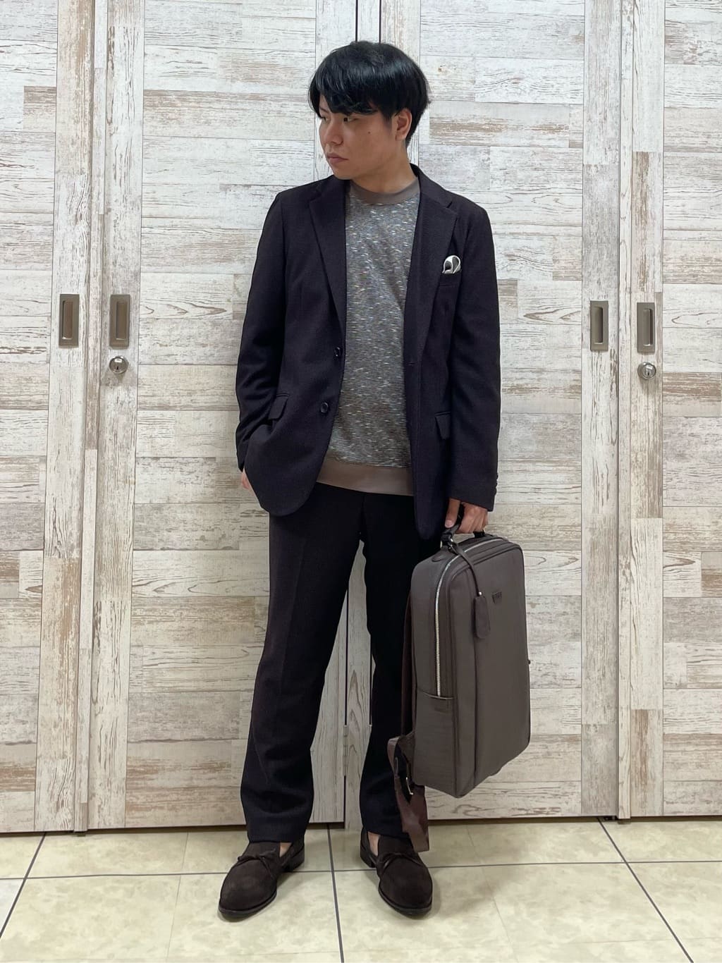 Suehiroさんの「TAKEO KIKUCHI｜フォーマルチーフ」を使ったコーディネート
