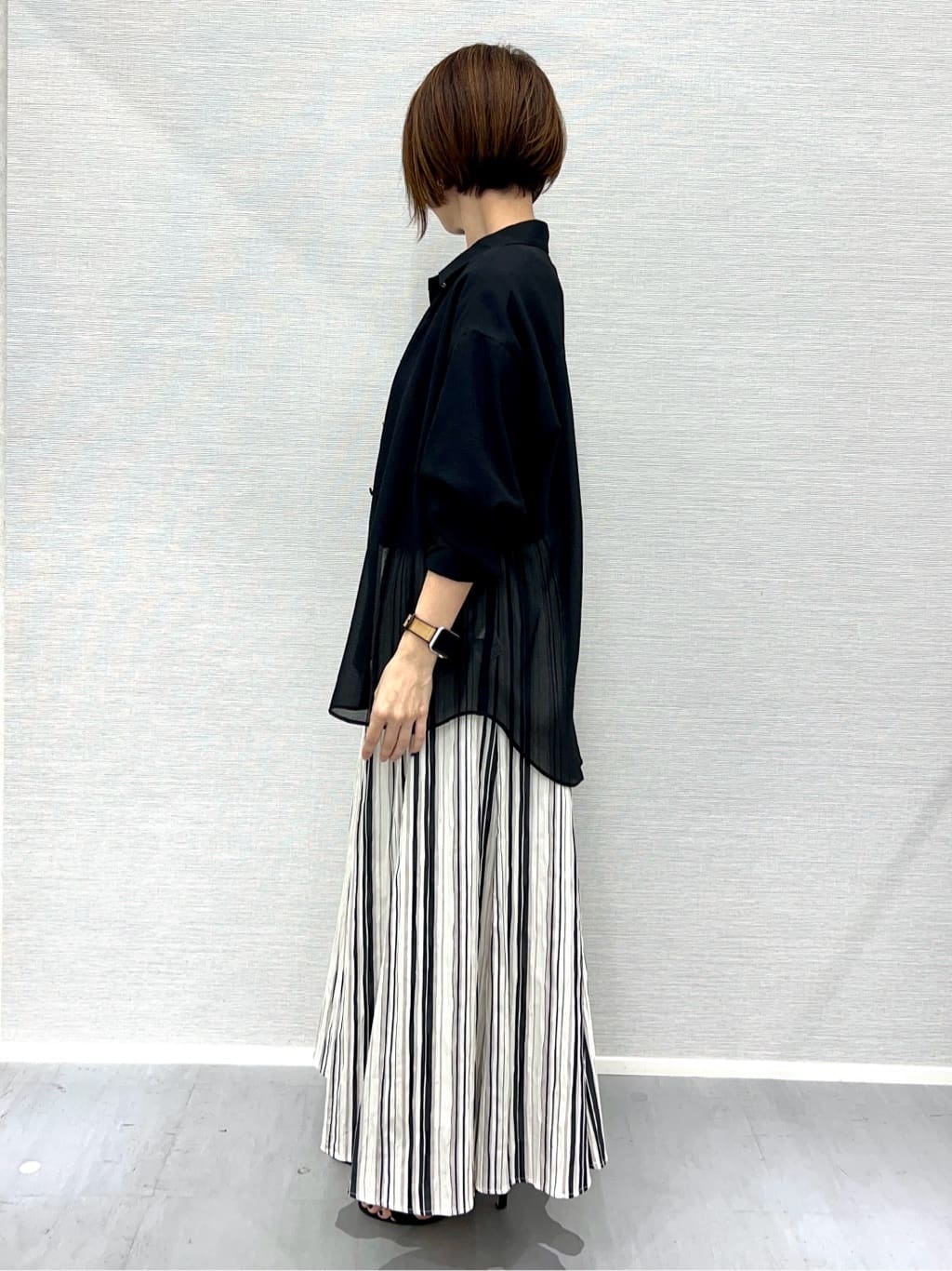 Shinakoさんの「UNTITLED｜」を使ったコーディネート
