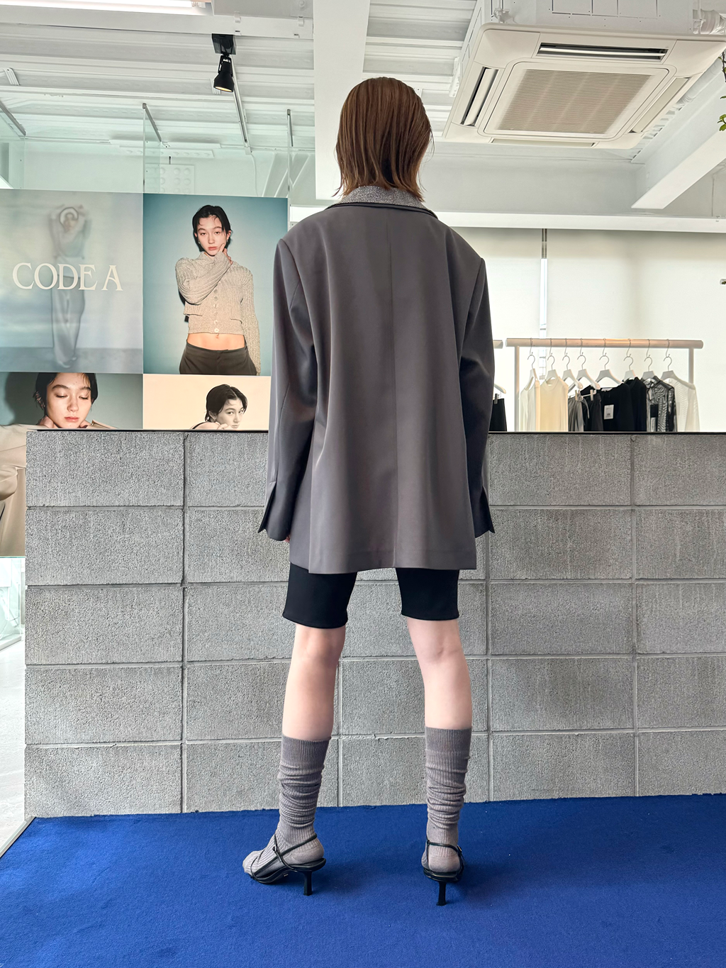 harekoさんの「CODE A｜◆lame knit cardigan」を使ったコーディネート