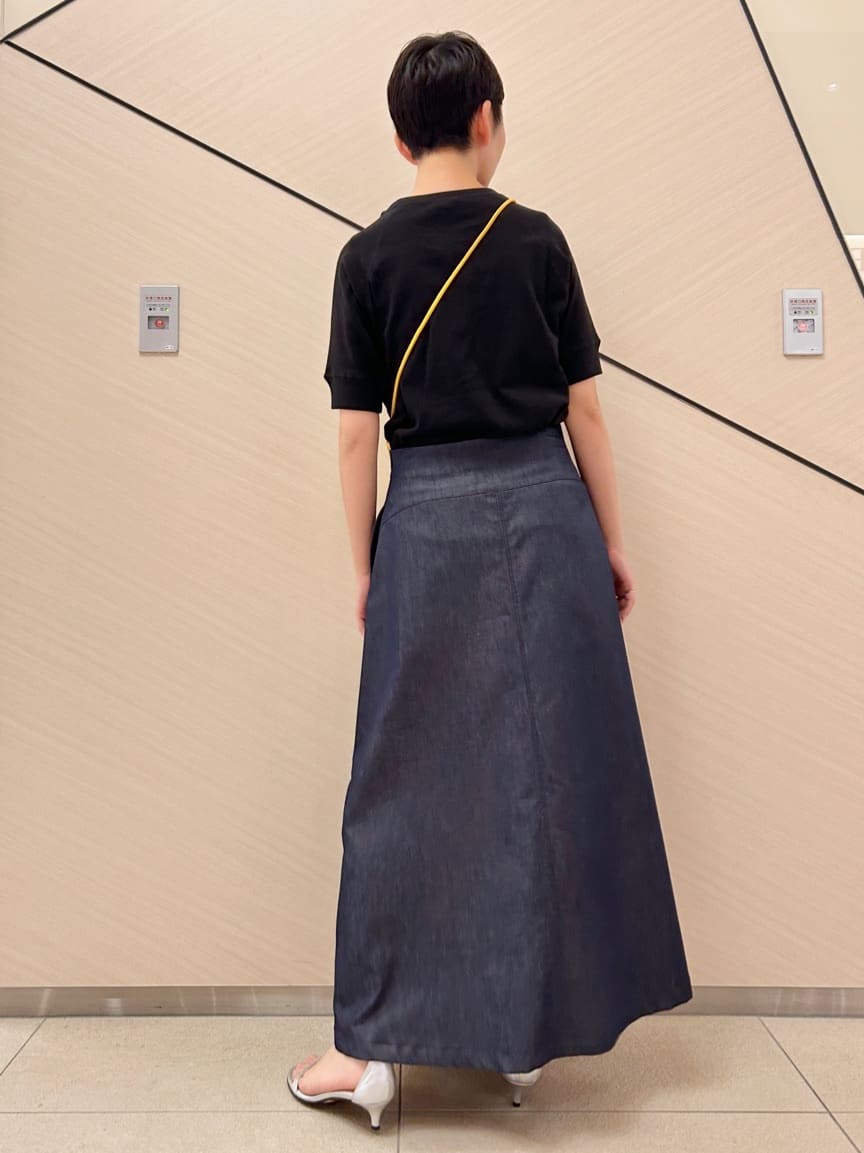 OCHIAIさんの「DRESSTERIOR｜【定番/人気】ラグランハーフスリーブプルオーバー」を使ったコーディネート