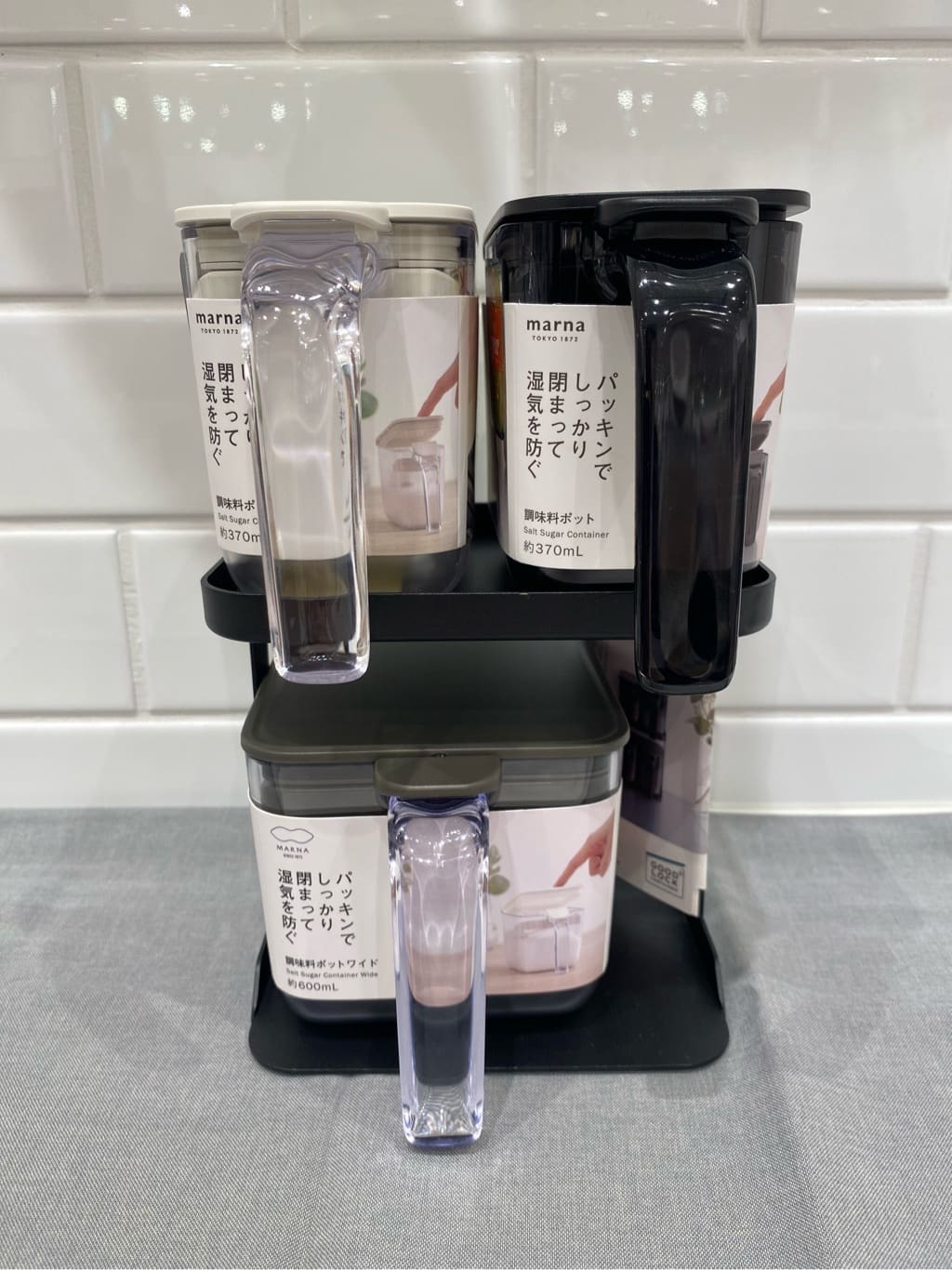 manaさんの「212 KITCHEN STORE｜調味料ポット WH ＜marna マーナ＞」を使ったコーディネート