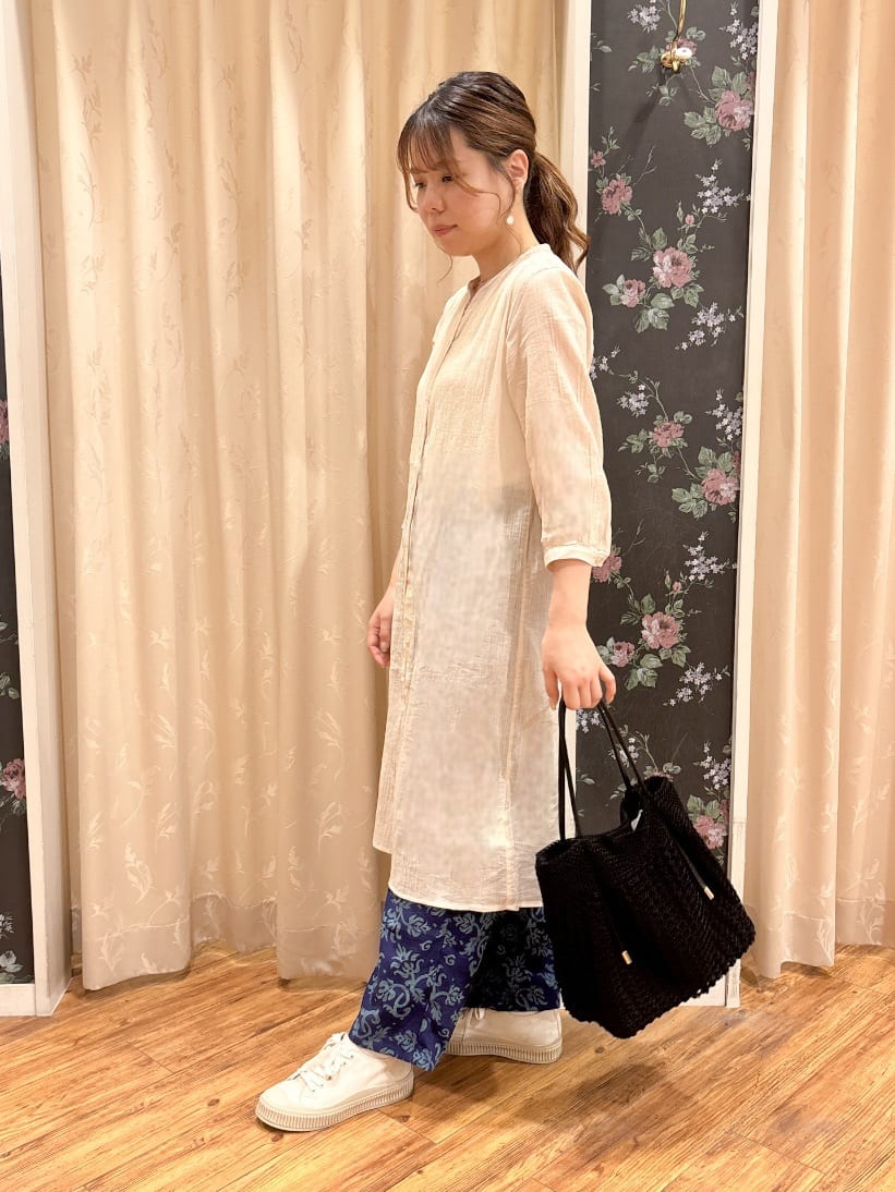 りぃさんの「SHOO･LA･RUE｜」を使ったコーディネート