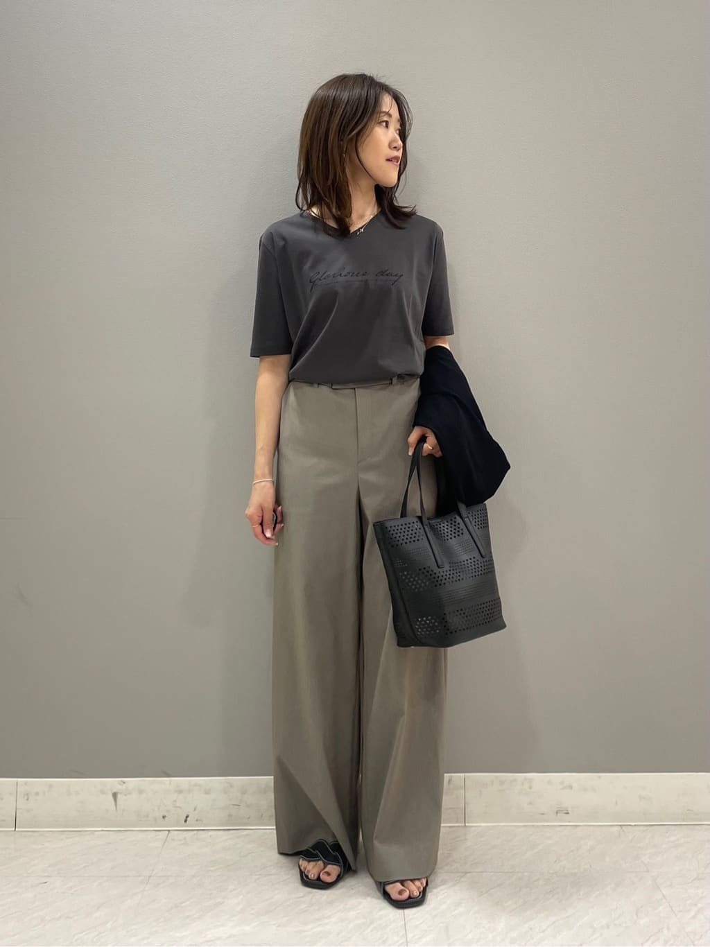 riiさんの「INDIVI｜◆【日本製/通勤】ベーシックマニッシュスーツベルト」を使ったコーディネート