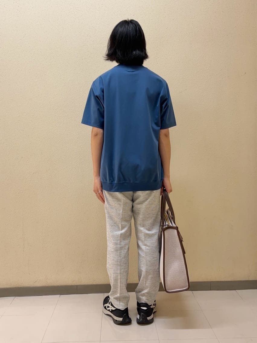 及川さんの「TAKEO KIKUCHI｜【抗菌防臭／5サイズ展開】ハイゲージポンチ Tシャツ」を使ったコーディネート