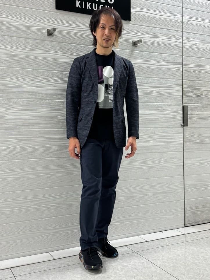 井出恭輔さんの「TAKEO KIKUCHI｜【尾州織】リネンブレンド メッシュ ジャケット」を使ったコーディネート