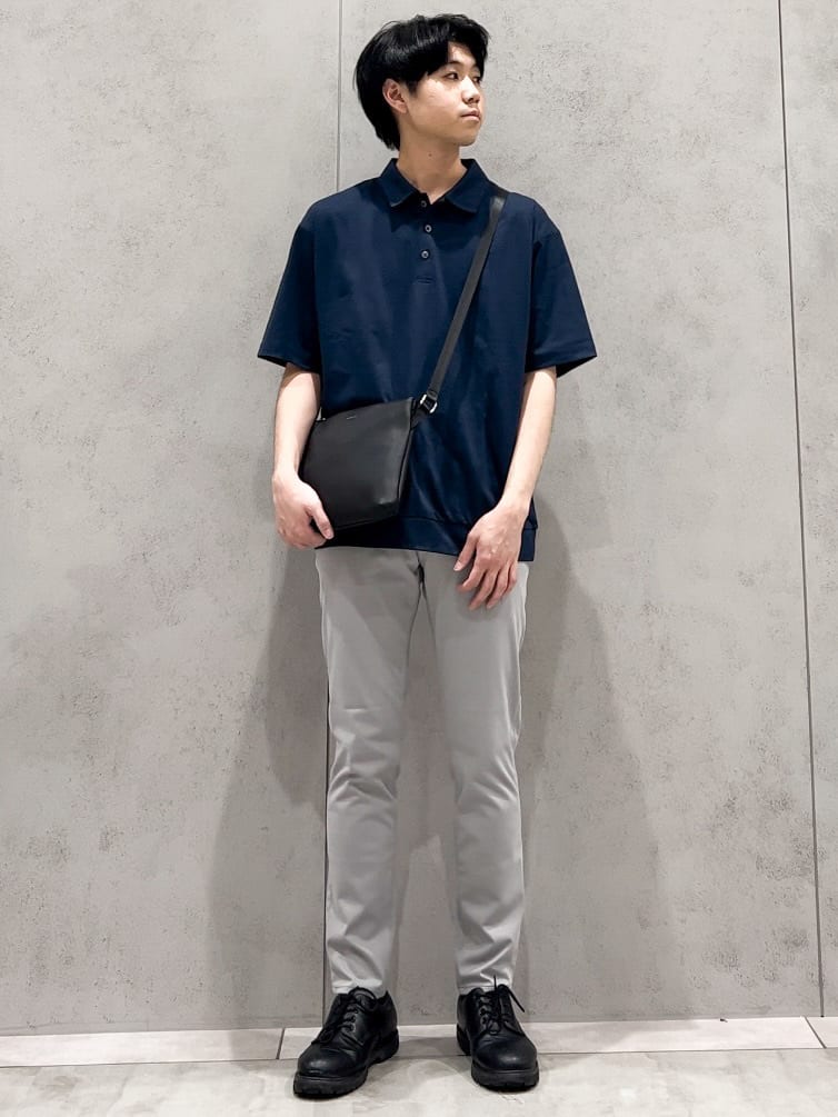 SHI-MAさんの「THE SHOP TK｜サフィアーノミニサコッシュ」を使ったコーディネート