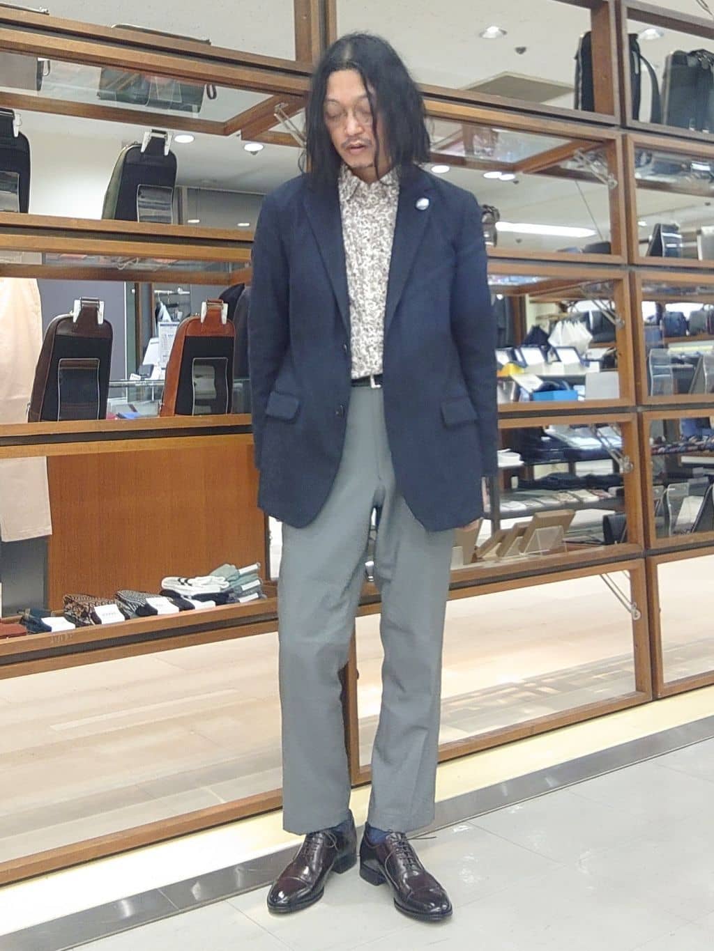 かしげるさんの「TAKEO KIKUCHI｜ストレートチップシューズ[ メンズ ビジネス シューズ 結婚式 ]」を使ったコーディネート
