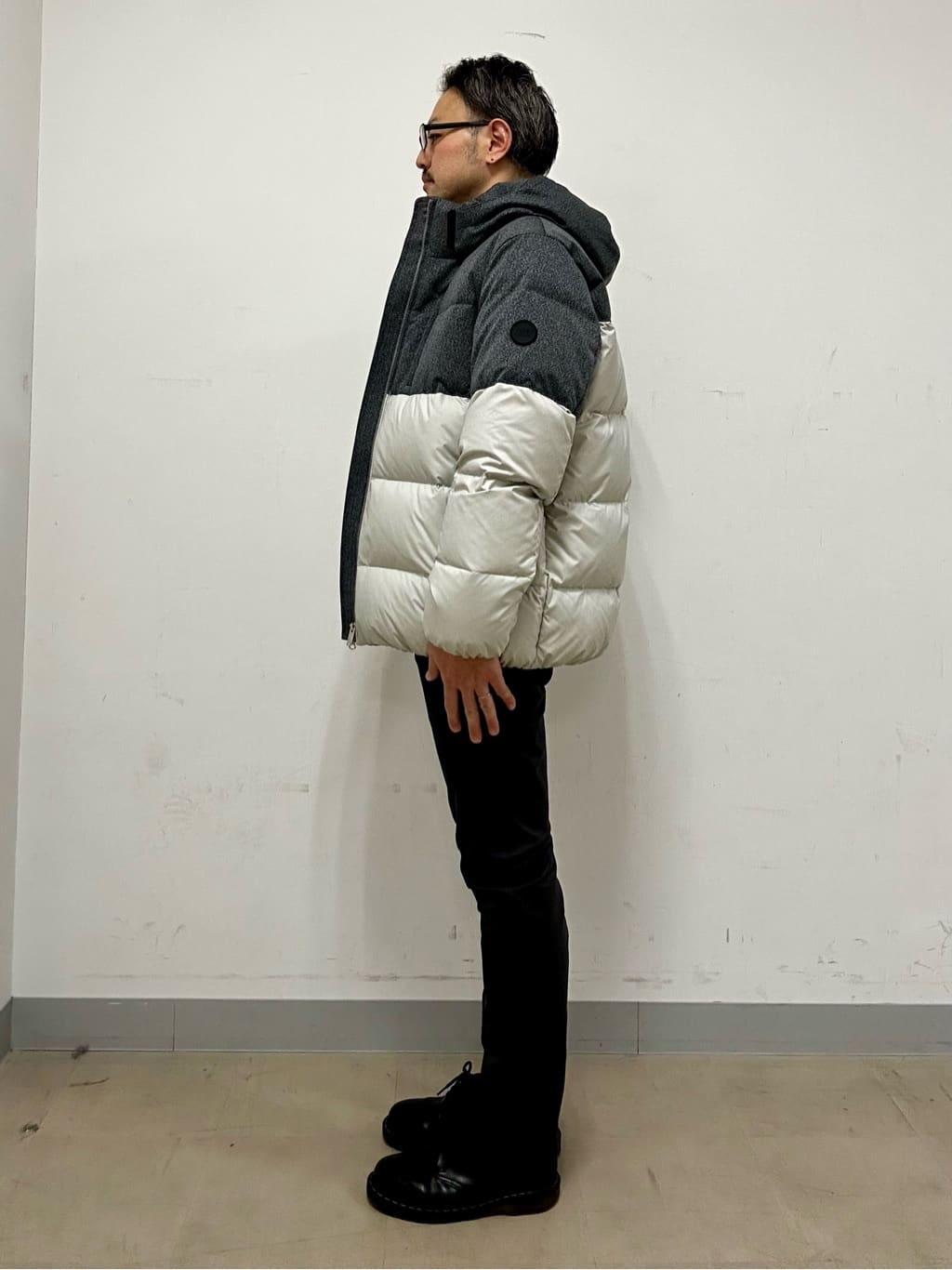 coheyさんの「TAKEO KIKUCHI｜【全7サイズ&times;8色展開！】トップマルチヘリンボン パンツ」を使ったコーディネート