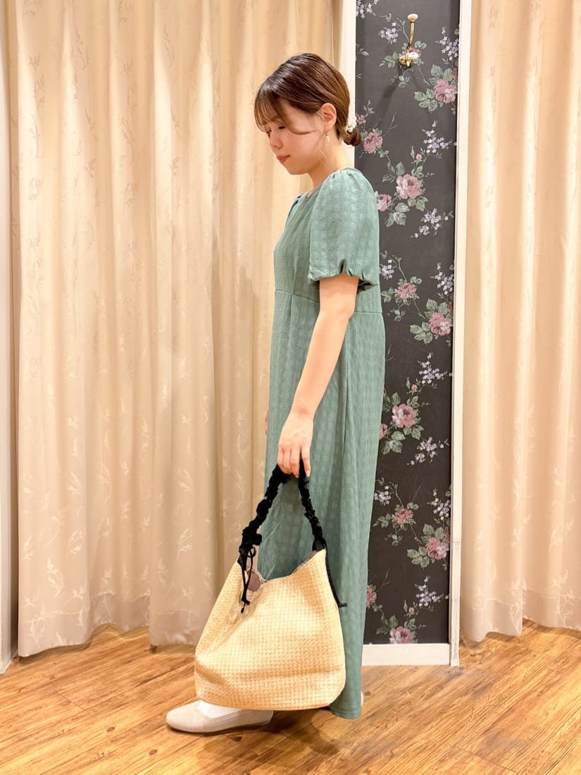 りぃさんの「SHOO･LA･RUE｜」を使ったコーディネート