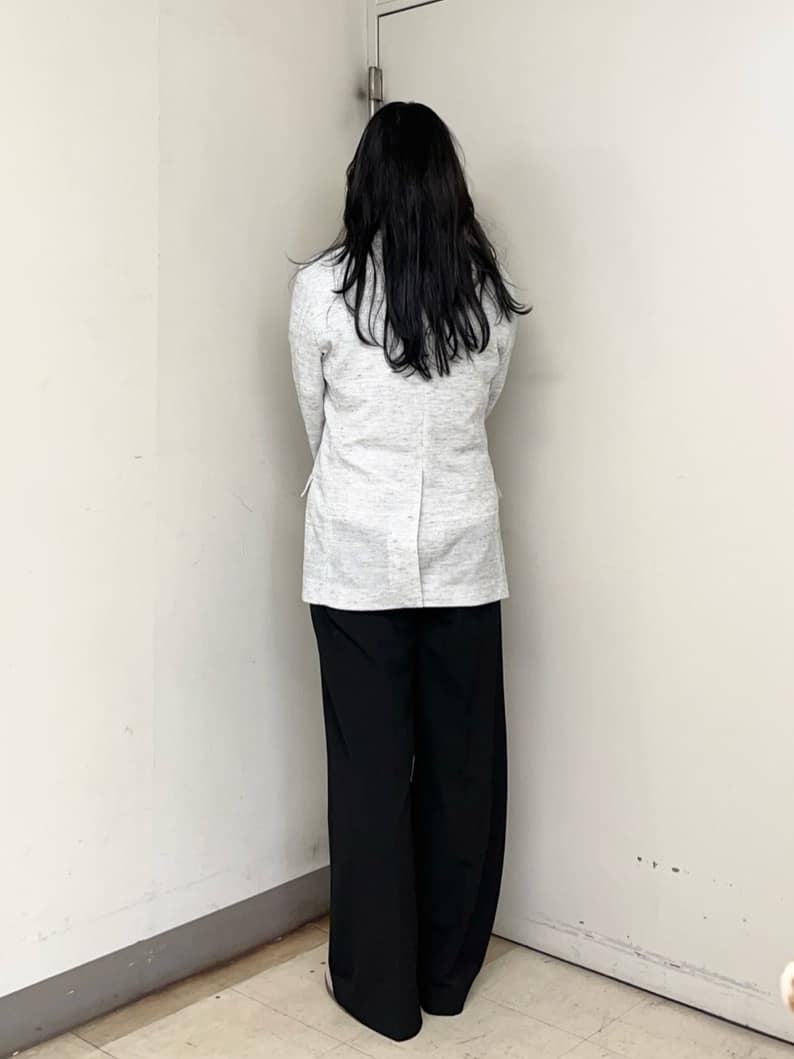iwさんの「TAKEO KIKUCHI｜【尾州織】リネンブレンド メッシュ ジャケット」を使ったコーディネート