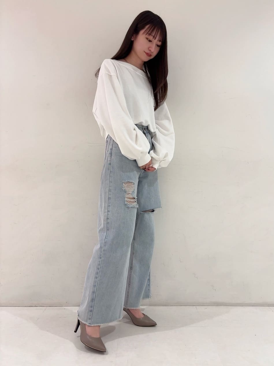 RINAさんの「ESPERANZA｜【レイン対応/12時間パンプス】約8.5cm　歩きやすくて疲れにくい」を使ったコーディネート