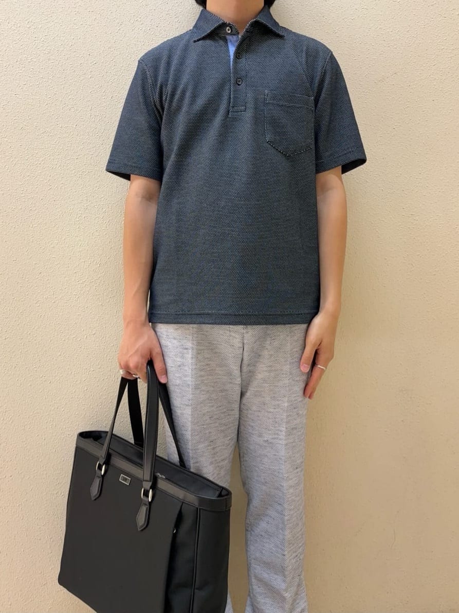 及川さんの「TAKEO KIKUCHI｜【抗菌防臭／9色5サイズ展開】ハニカムメランジ ポロシャツ」を使ったコーディネート