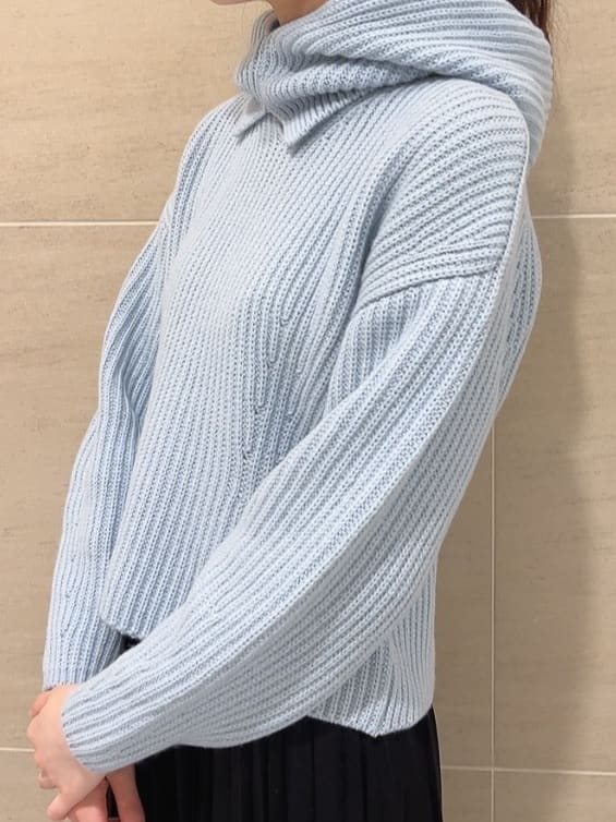 sechiさんの「UNTITLED｜バックサテンジョーゼット スカート」を使ったコーディネート