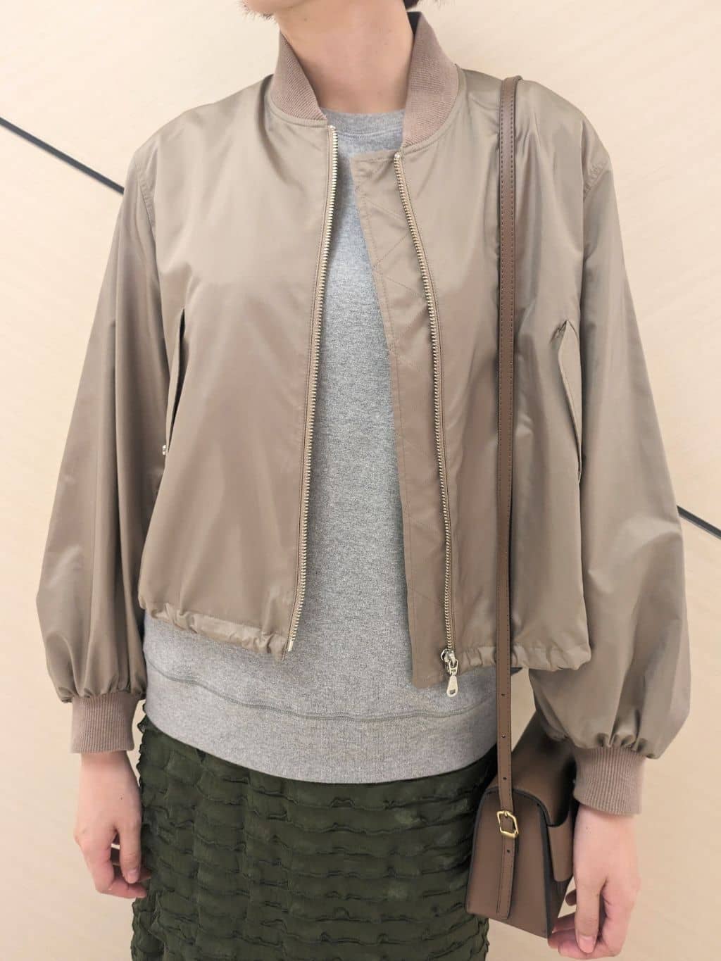 saoriさんの「DRESSTERIOR｜【定番/人気】ラグランハーフスリーブプルオーバー」を使ったコーディネート