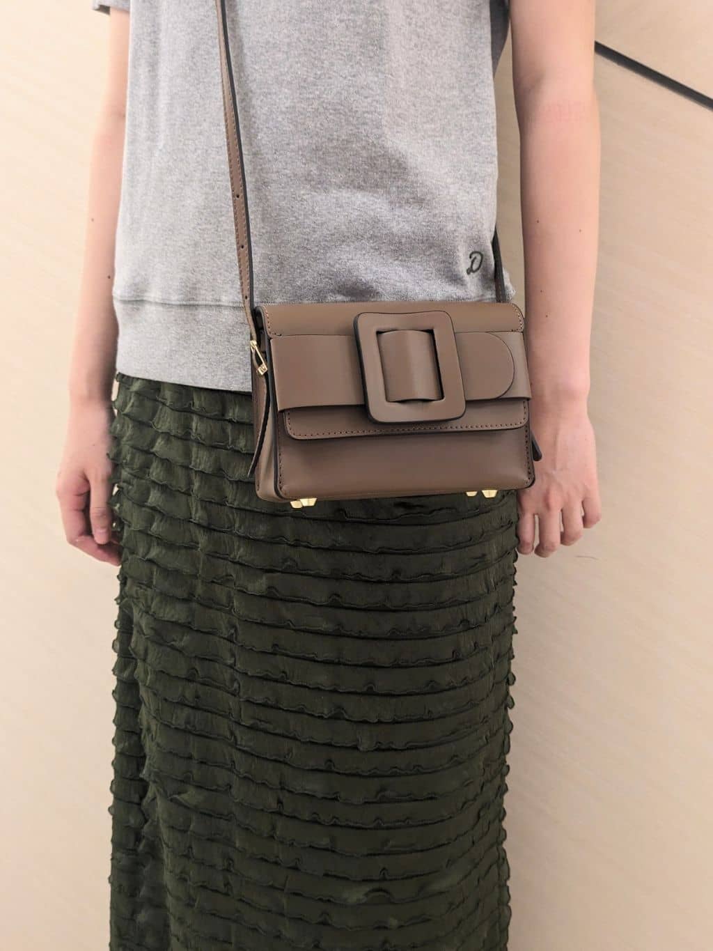 saoriさんの「DRESSTERIOR｜【定番/人気】ラグランハーフスリーブプルオーバー」を使ったコーディネート
