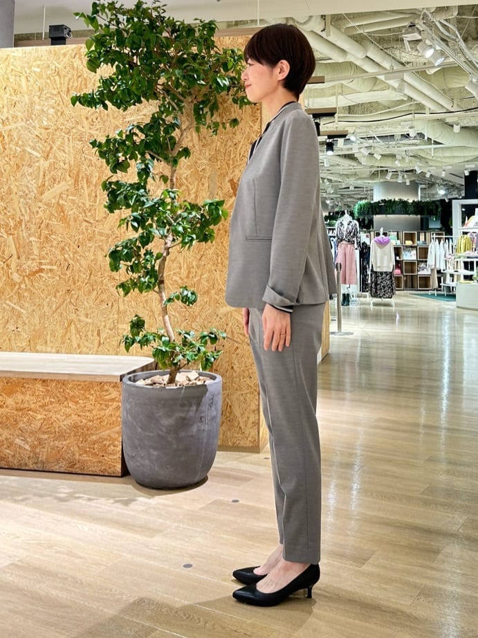 hosoiさんの「UNTITLED｜【日本製・本革】Comfit Dresser Pumps（コンフィットドレッサーパンプス）」を使ったコーディネート