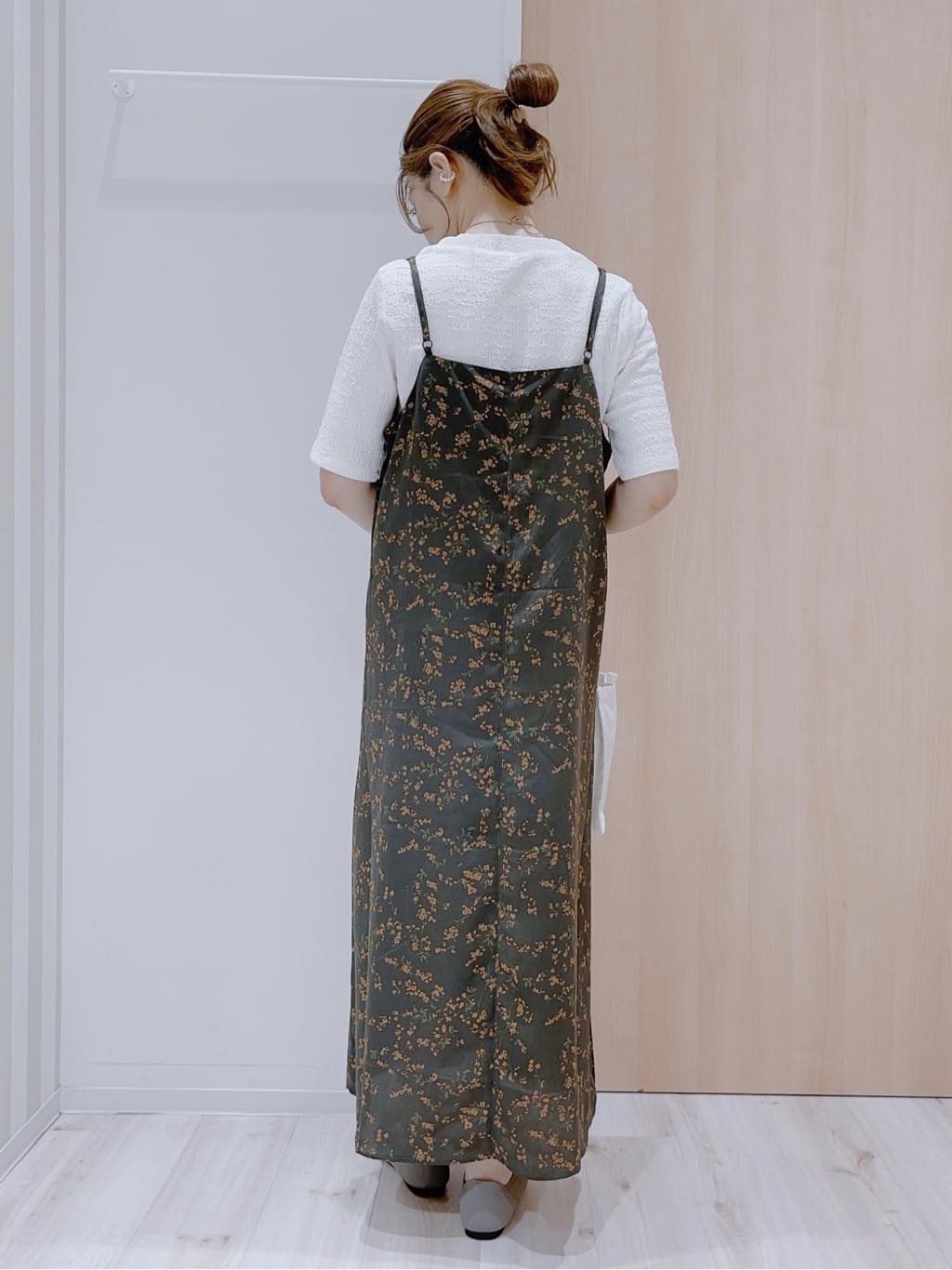 かんちゃんさんの「SHOO･LA･RUE｜」を使ったコーディネート