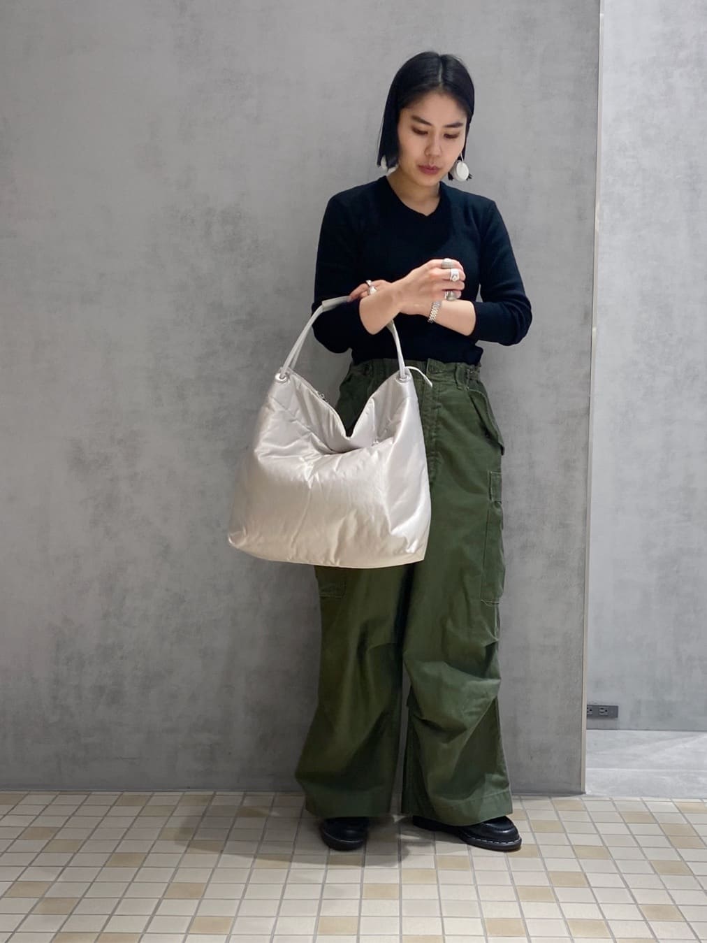 Uさんの「HIROKO HAYASHI｜ENORME（エノルメ）ショルダーバッグ」を使ったコーディネート