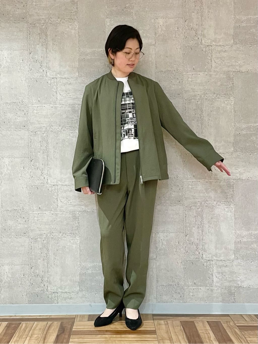 Kudou Cさんの「TAKEO KIKUCHI｜【ベーシック】レザー クラッチバッグ」を使ったコーディネート